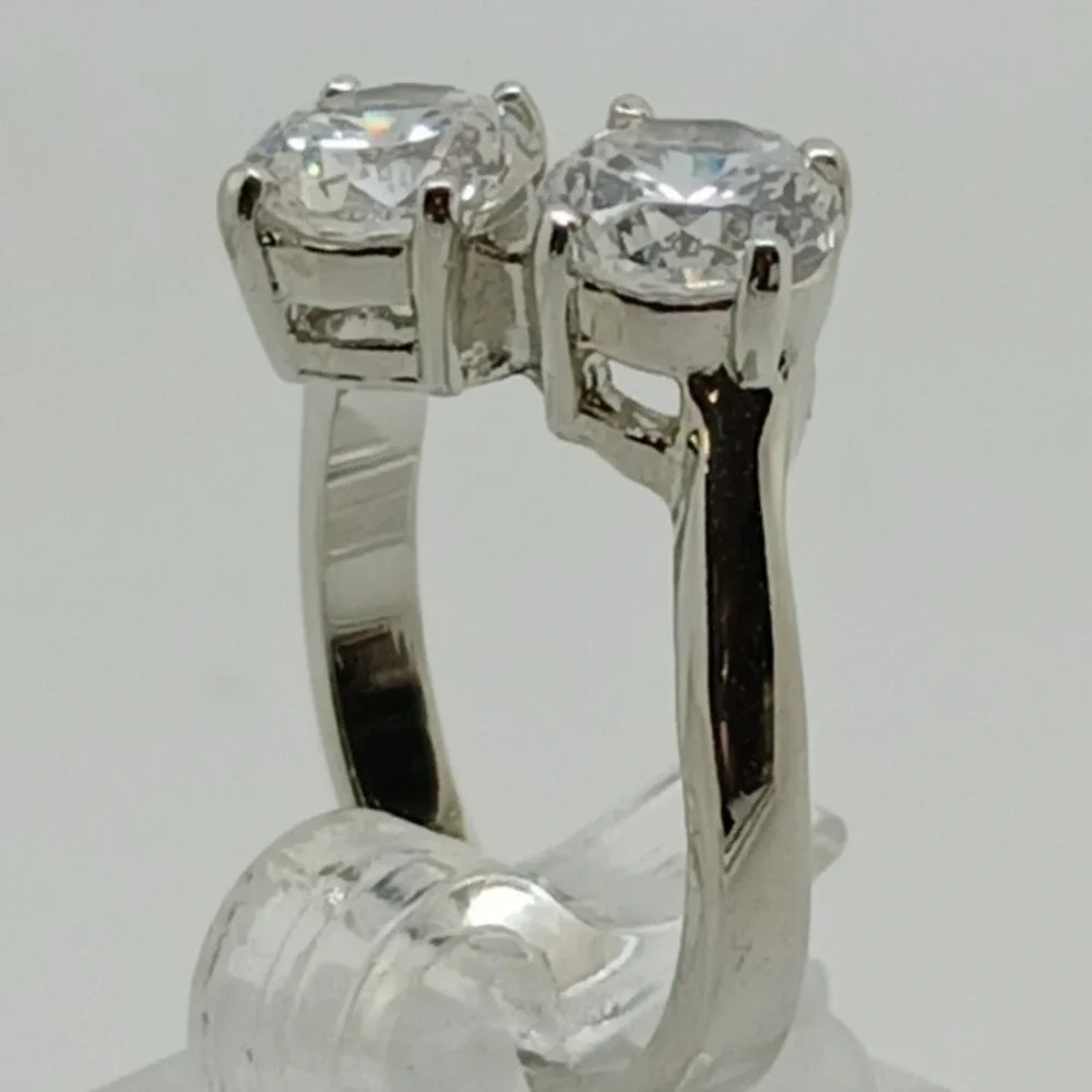 Size 10 Vintage 1990s Two Stone Round Cubic Zirconia Bypass Ring Silver Tone NOS
